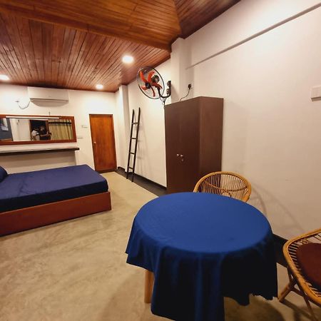 Sandil Surf House Ahangama Εξωτερικό φωτογραφία